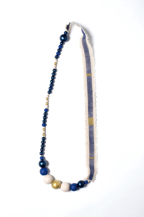 collier bleu4