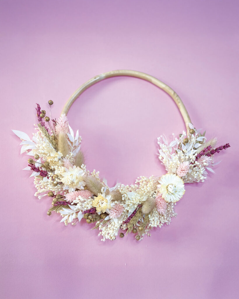 VAR rose couronne fleurs Couronne de fleurs séchées bohème chic (floratape)