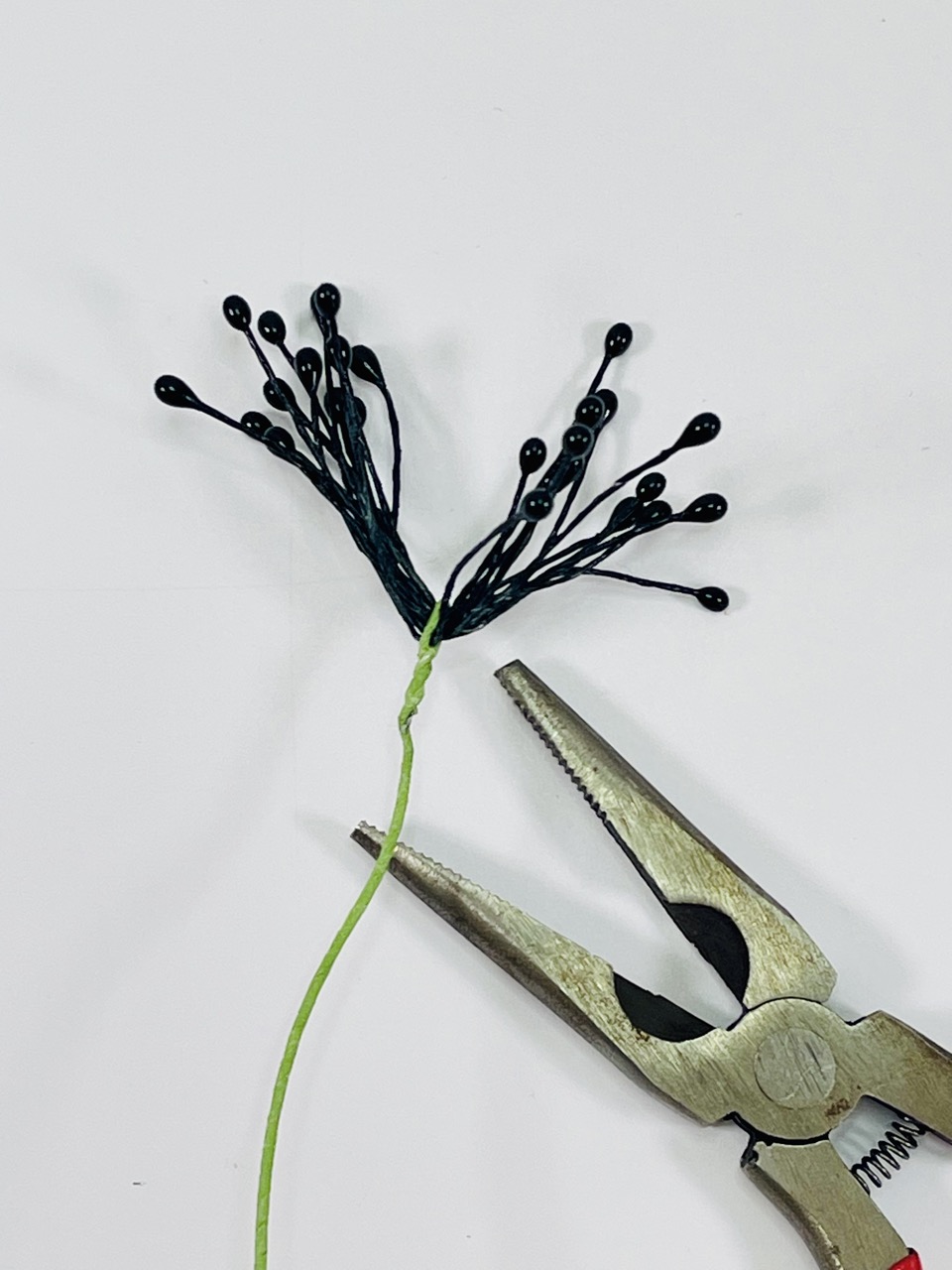 Comment créer un bouquet tendance pour décorer sa maison avec du papier ?