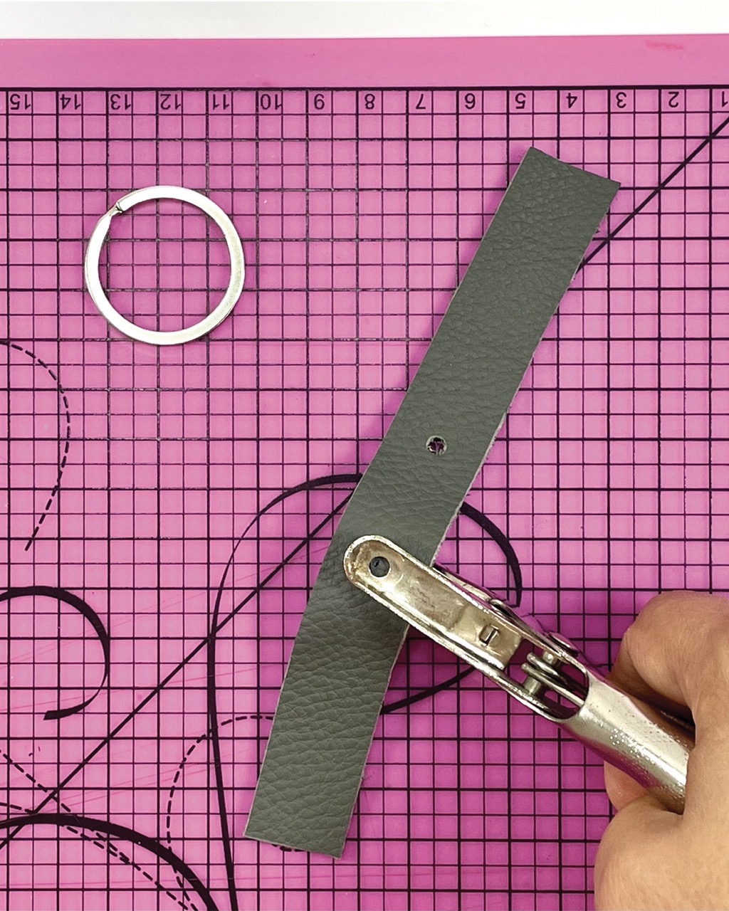 accessoires chutes de cuir : étape 8