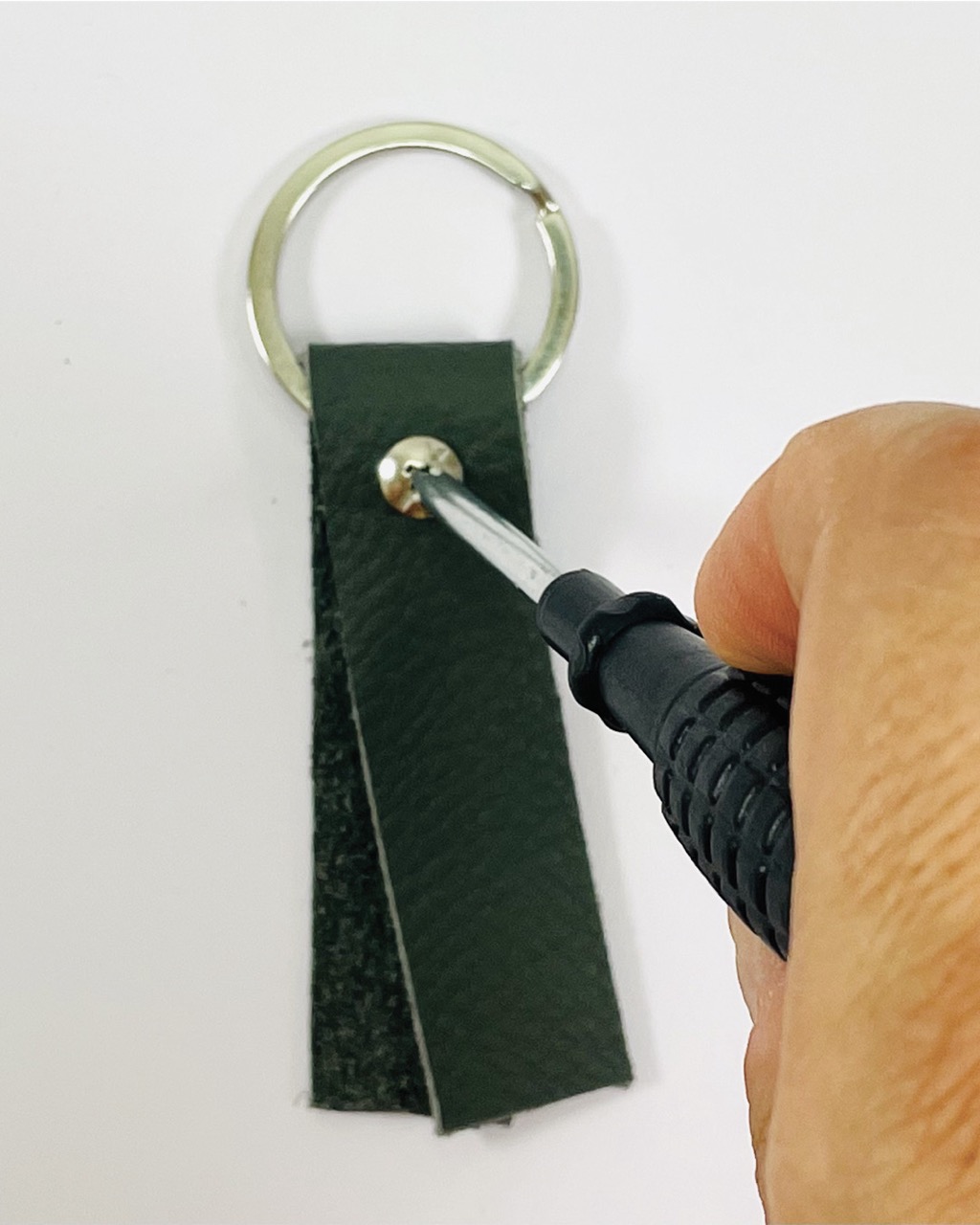 accessoires chutes de cuir : étape 9