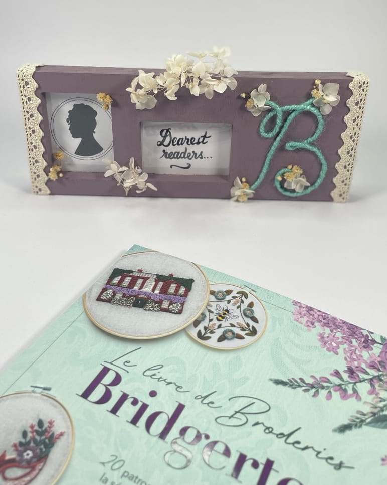 Cadre-et-livre-Grande min DIY spécial chroniques