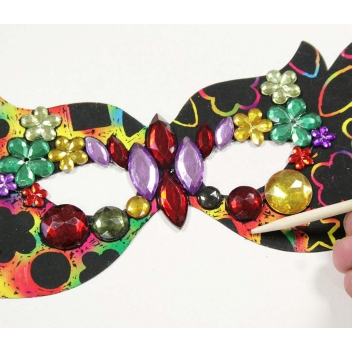 8166 - 3700443581667 - MegaCrea DIY - Masques enfant à gratter 22 x 15 cm x 4 pièces - 7