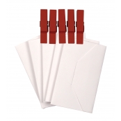 Enveloppe blanche x6 et Pince à linge rouge 6 pièces