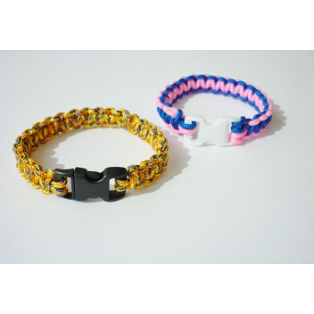 540141 - 3532435401413 - Créacord - Fermoirs clips plastique (idéal Créacord) 3 x 1,5cm Noir x10 - 3